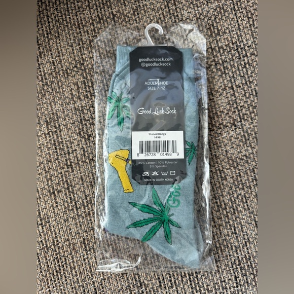 NIP Good Luck Sock Stoned Bongs - Picture 2 of 2